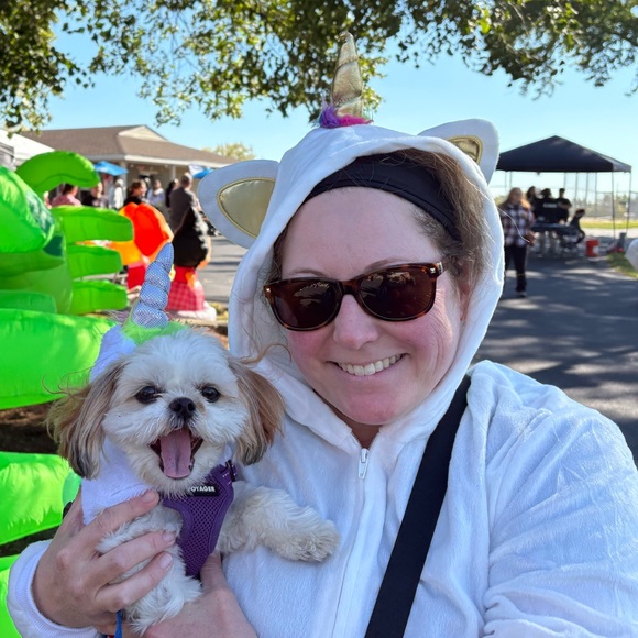 Meet me! 
I’m Jen, a special education teacher and dog mom extraordinaire. - Picture 2 of 2